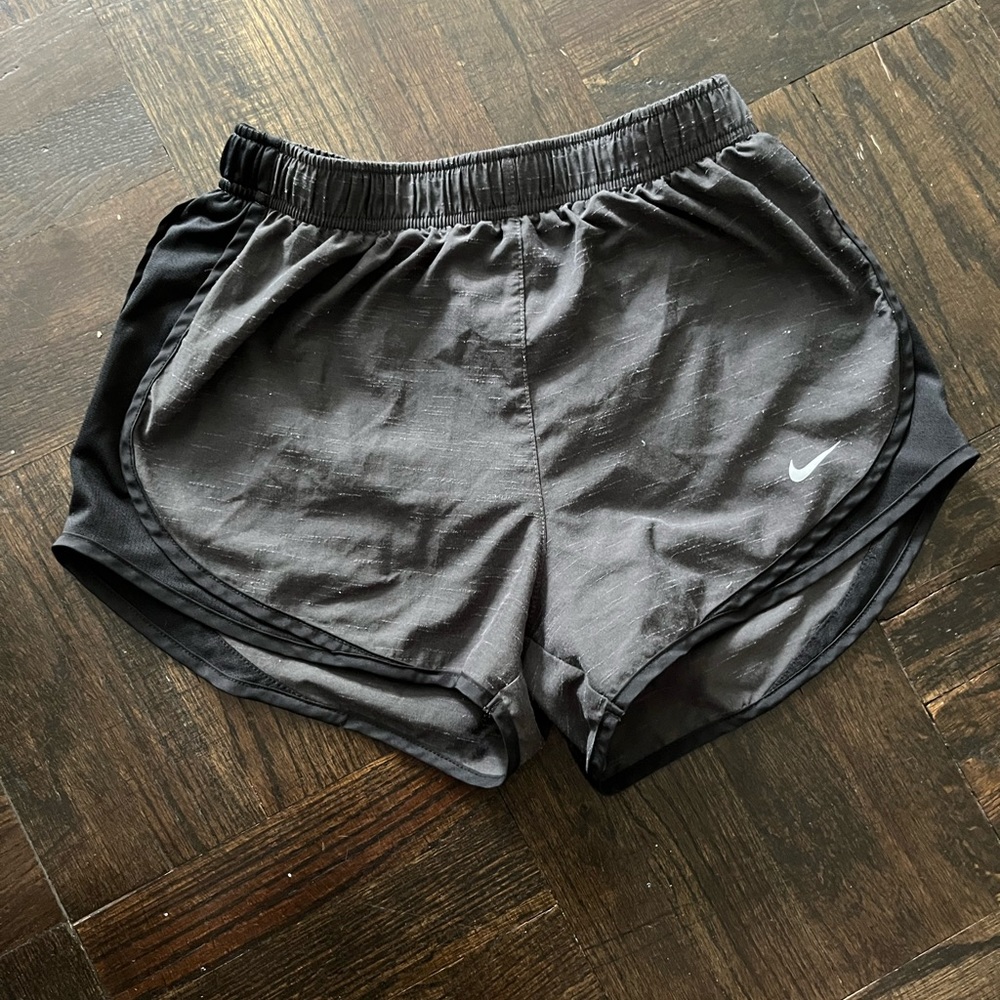 Size Small Nike Women’s Dri Fit Shorts